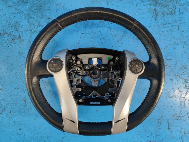 Руль TOYOTA PRIUS - 30 09-17 45100-47210 Б/У