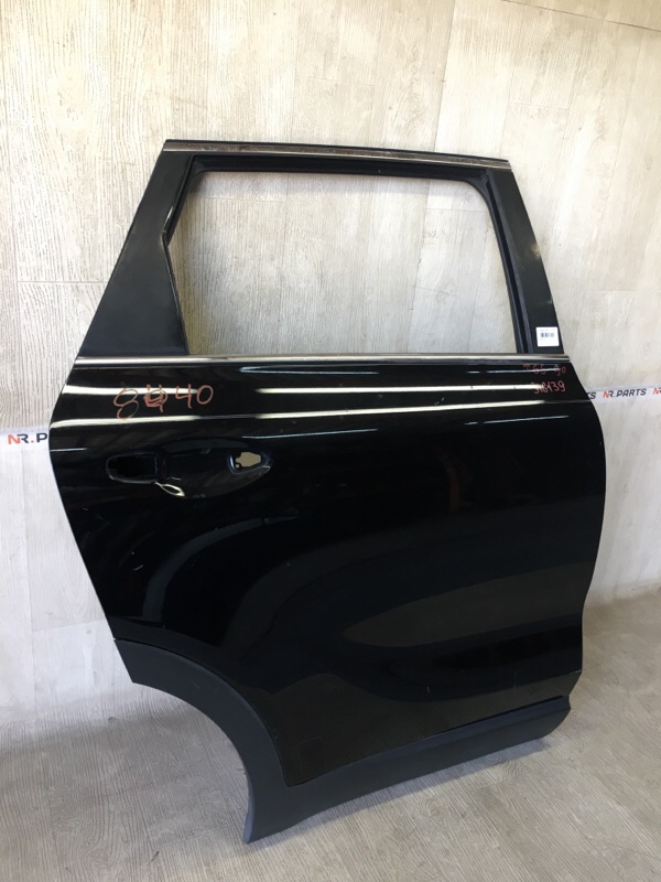 Дверь задняя правая KIA SORENTO UM 14- 2.4 G4KJ