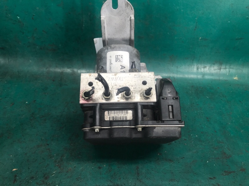 Блок ABS ACURA MDX (YD2) 06-13 3.7 J37A1 Блок ABS ACURA MDX (YD2) 06-13 3.7 J37A1