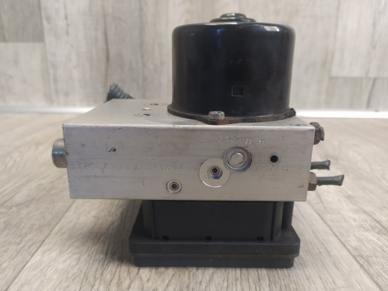 Блок ABS QX56 / TITAN / ARMADA 04-16 Внедорожник 5.6 VK56DE