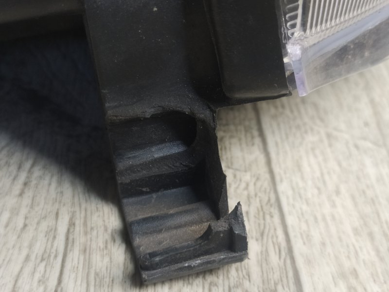 Фара передняя правая RX300/330/350/400 03-09 2009 Внедорожник 3.5