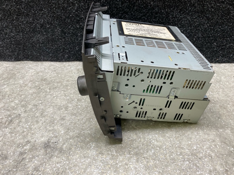 Магнитола GX470 02-09 2004 4.7 2UZFE Магнитола GX470 02-09 2004 4.7 2UZFE