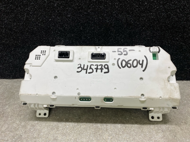 Панель приборов CAMRY 55 14-17 2016 2.5 2ARFXE Панель приборов CAMRY 55 14-17 2016 2.5 2ARFXE