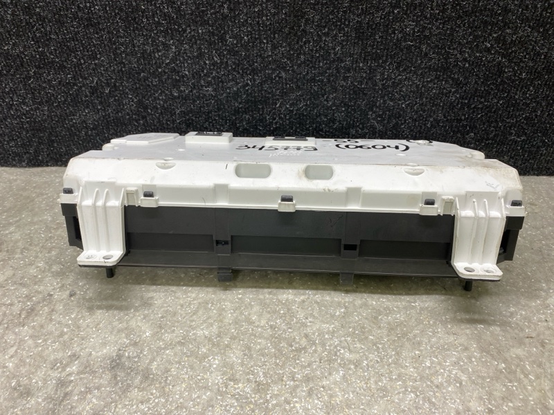 Панель приборов CAMRY 55 14-17 2016 2.5 2ARFXE Панель приборов CAMRY 55 14-17 2016 2.5 2ARFXE