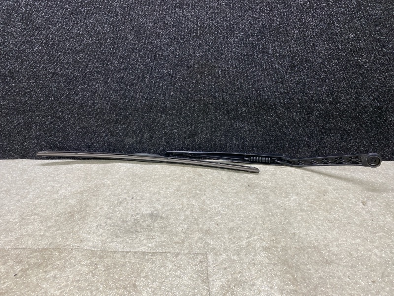 Поводок стеклоочистителя передний левый CAMRY 55 14-17 2016 2.5 2ARFXE