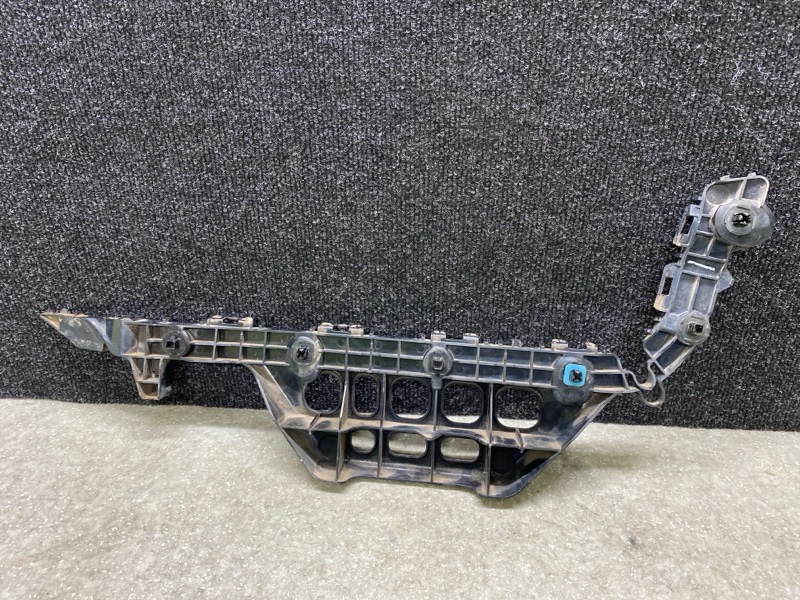 Кронштейн заднего бампера правый CAMRY 55 14-17 2016 2.5 2ARFXE Кронштейн заднего бампера правый CAMRY 55 14-17 2016 2.5 2ARFXE