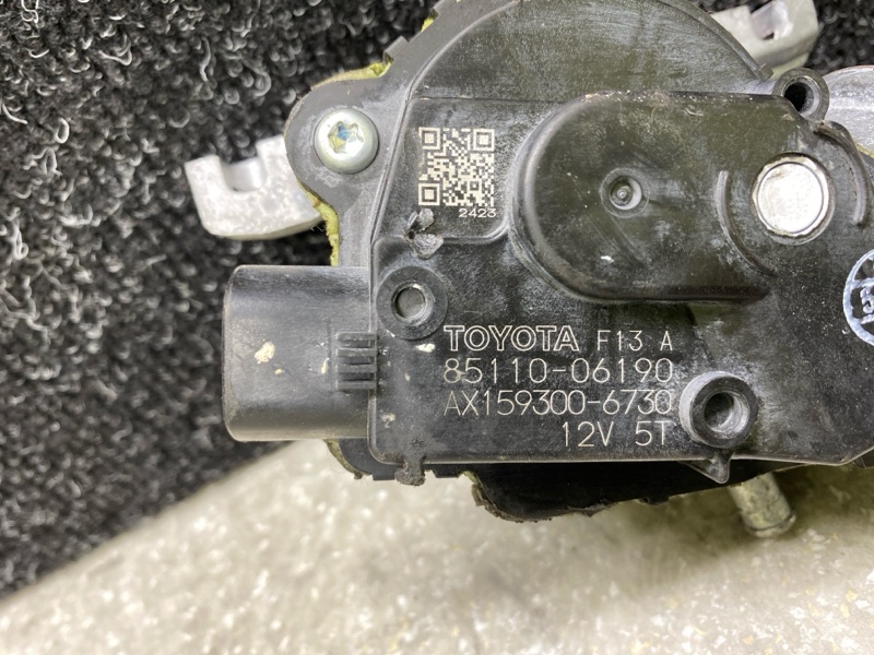 Моторчик стеклоочистителя передний CAMRY 55 14-17 2016 2.5 2ARFXE