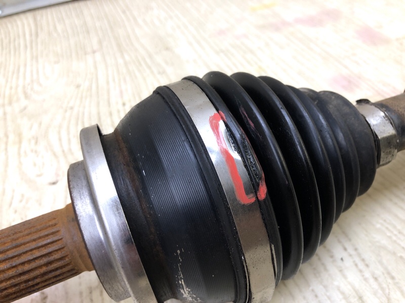 Привод передний правый PRIUS - 30 09-17 2011 XW30 1.8 2ZRFXE Привод передний правый PRIUS - 30 09-17 2011 XW30 1.8 2ZRFXE