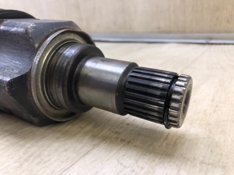 Привод передний левый PRIUS - 30 09-17 2011 XW30 1.8 2ZRFXE