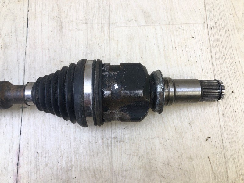 Привод передний правый PRIUS 16- 2017 1.8 2ZRFXE Привод передний правый PRIUS 16- 2017 1.8 2ZRFXE