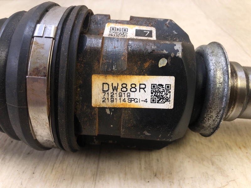 Привод передний правый PRIUS 16- 2017 1.8 2ZRFXE Привод передний правый PRIUS 16- 2017 1.8 2ZRFXE