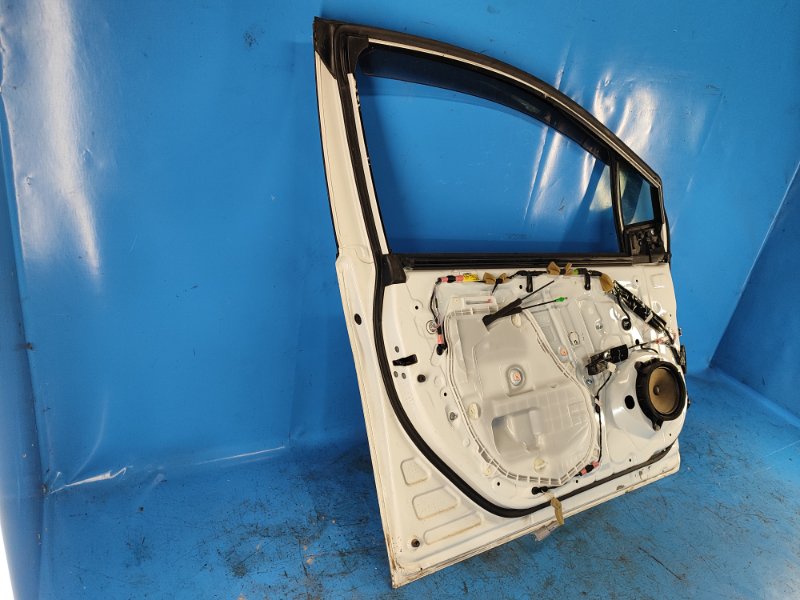 Дверь передняя левая PRIUS 16-