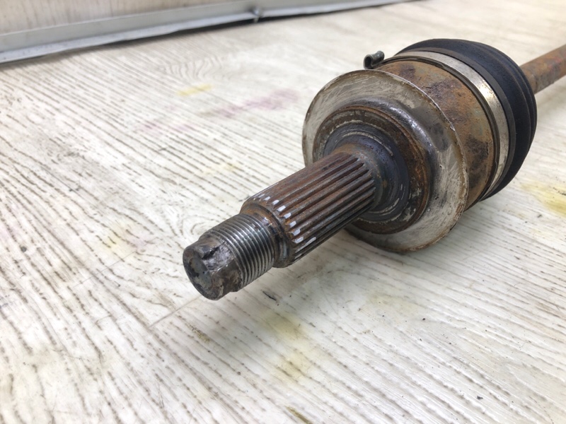 Привод передний LEGACY BN 14-18 2014 2.5 FB25B