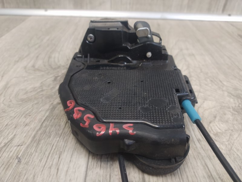 Замок двери задний левый RAV4 13-19