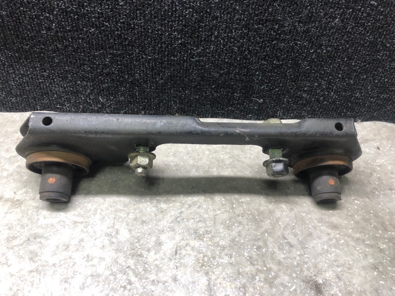 Кронштейн редуктора задний X-TRAIL/ROGUE T32 13-20