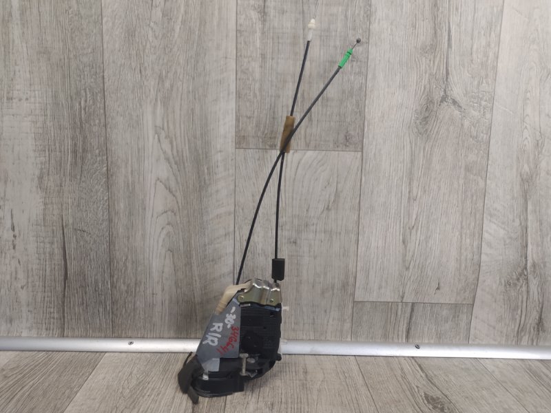 Запчасть замок двери задний правый TOYOTA PRIUS - 30 09-17 69050-47090 Б/У Замок двери задний правый TOYOTA PRIUS - 30 09-17 69050-47090 Б/У