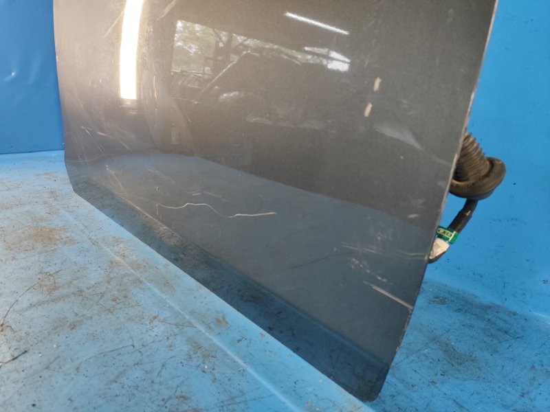 Дверь передняя правая PRIUS PLUS 11-14 Дверь передняя правая PRIUS PLUS 11-14