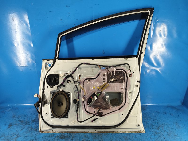 Дверь передняя правая PRIUS PLUS 11-14 Дверь передняя правая PRIUS PLUS 11-14