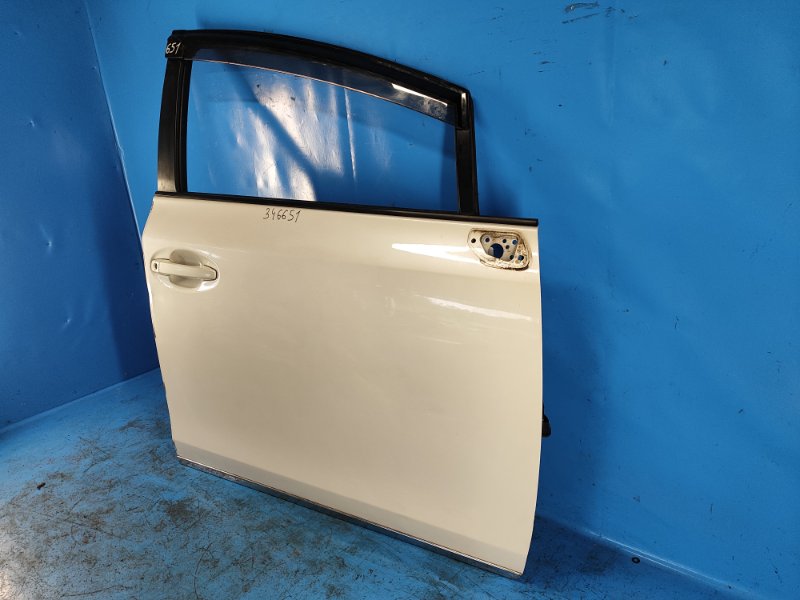 Дверь передняя правая PRIUS PLUS 11-14 Дверь передняя правая PRIUS PLUS 11-14