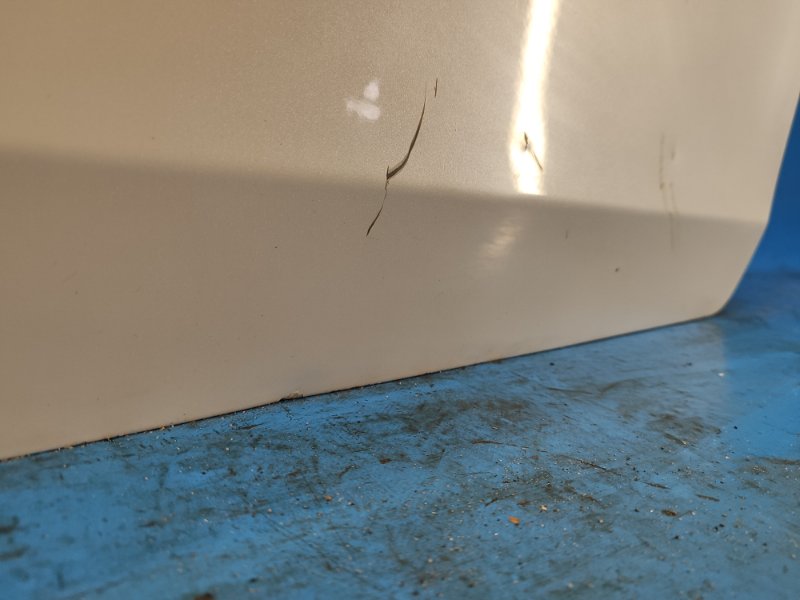 Дверь передняя правая PRIUS PLUS 11-14