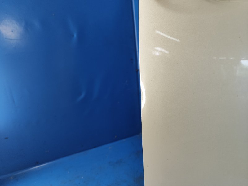 Дверь передняя правая PRIUS PLUS 11-14