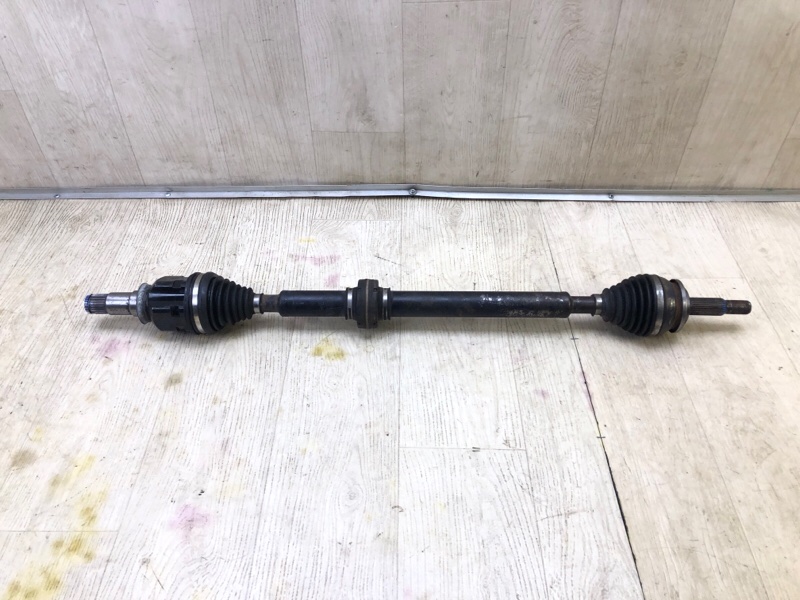 Привод передний правый LEXUS CT200 11-17 2013 1.8 2ZRFXE 43410-47030 Б/У