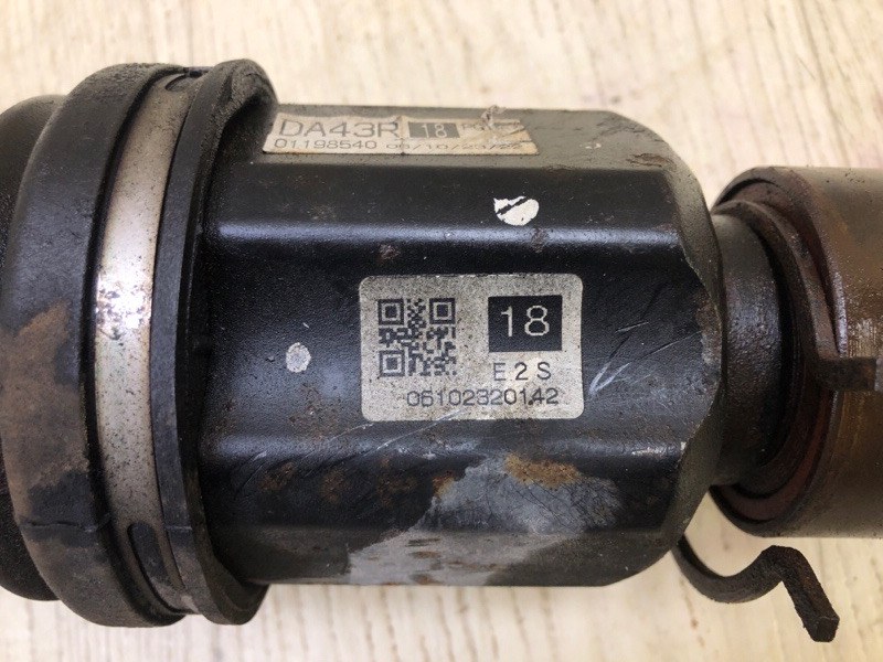 Привод передний правый RAV4 05-12 2006 2.4 2AZFE Привод передний правый RAV4 05-12 2006 2.4 2AZFE