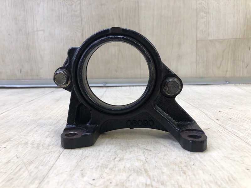 Кронштейн промежуточного вала CAMRY 70 17- 2019 2.5 A25AFKS