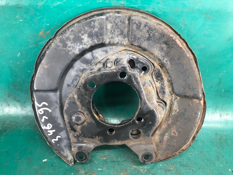 Тормозной механизм левый NISSAN JUKE 10-19 2013 1.6 MR16DDT 44010ET01A Б/У