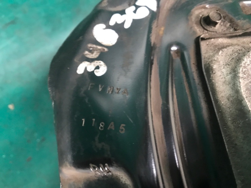 Цапфа задняя правая FUSION 14- 2016 C15HDTX Цапфа задняя правая FUSION 14- 2016 C15HDTX