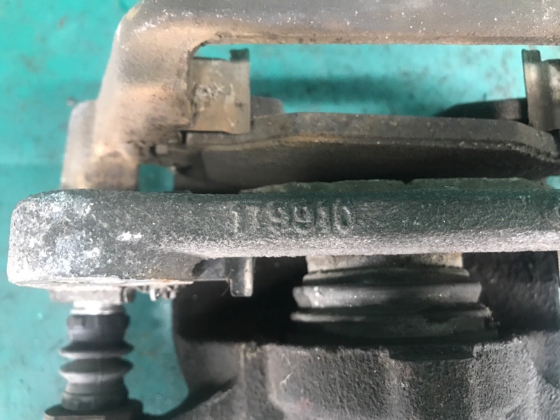 Суппорт тормозной задний левый DODGE JOURNEY 08-20 3.6 ERB Суппорт тормозной задний левый DODGE JOURNEY 08-20 3.6 ERB