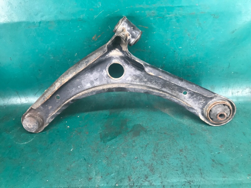 Рычаг передней подвески нижний правый PATRIOT 10-17 2016 2.0 ECN Рычаг передней подвески нижний правый PATRIOT 10-17 2016 2.0 ECN