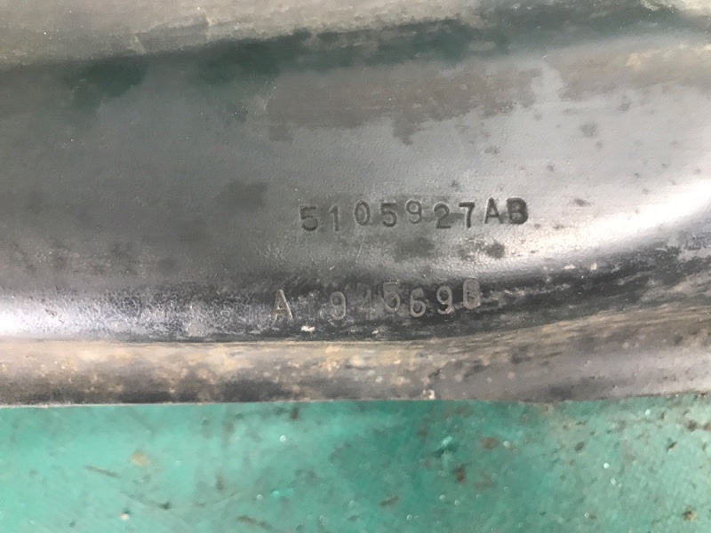 Рычаг задней подвески продольный левый JEEP PATRIOT 10-17 2.0 ECN Рычаг задней подвески продольный левый JEEP PATRIOT 10-17 2.0 ECN