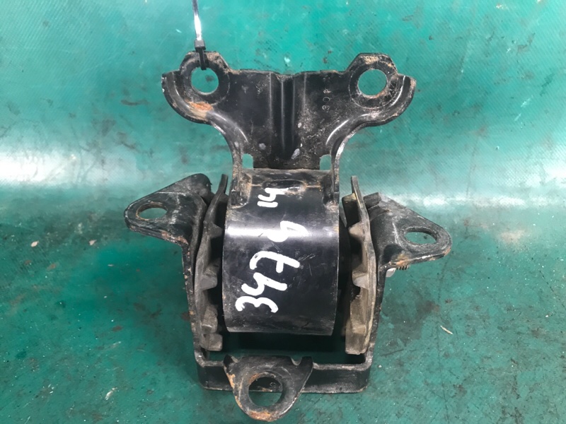 Запчасть подушка двигателя левая JEEP PATRIOT 10-17 2016 2.0 ECN 68195 917AB Б/У Подушка двигателя левая JEEP PATRIOT 10-17 2016 2.0 ECN 68195 917AB Б/У