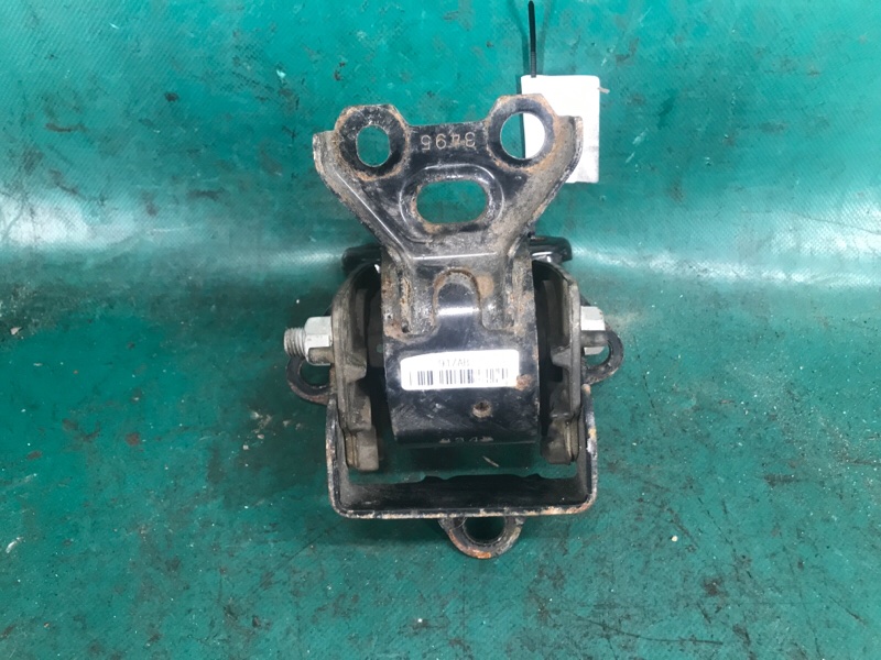 Подушка двигателя левая PATRIOT 10-17 2016 2.0 ECN Подушка двигателя левая PATRIOT 10-17 2016 2.0 ECN