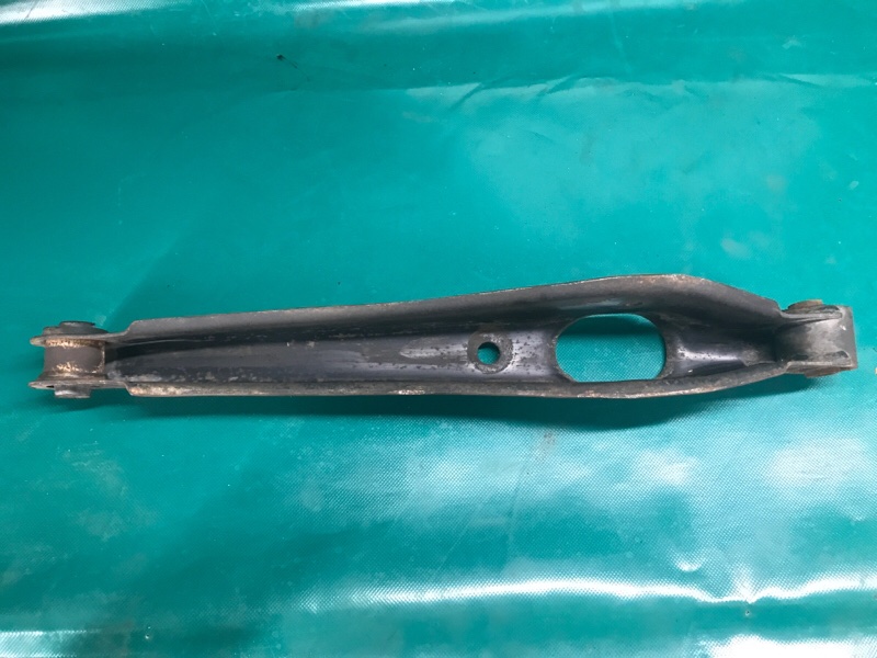 Рычаг задней подвески поперечный нижний JEEP PATRIOT 10-17 2.0 ECN Рычаг задней подвески поперечный нижний JEEP PATRIOT 10-17 2.0 ECN