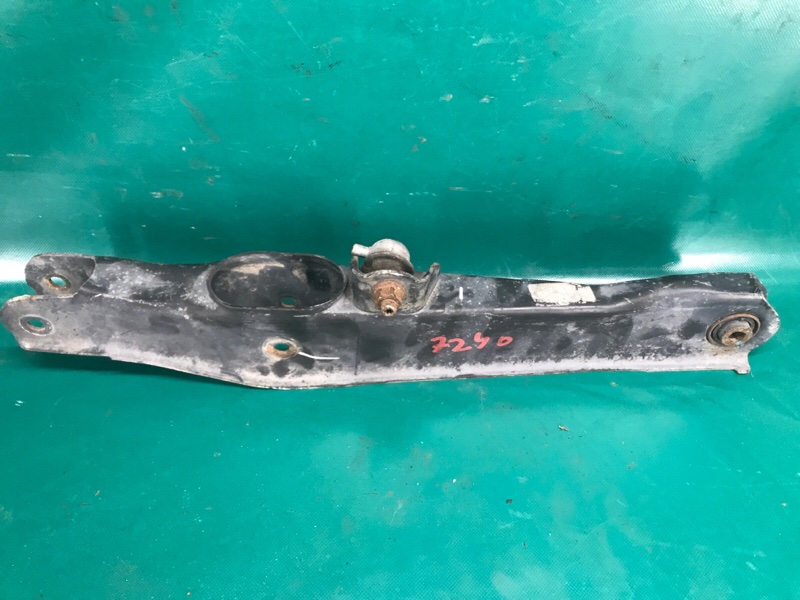 Рычаг задней подвески поперечный нижний JOURNEY 08-20 2013 3.6 ERB