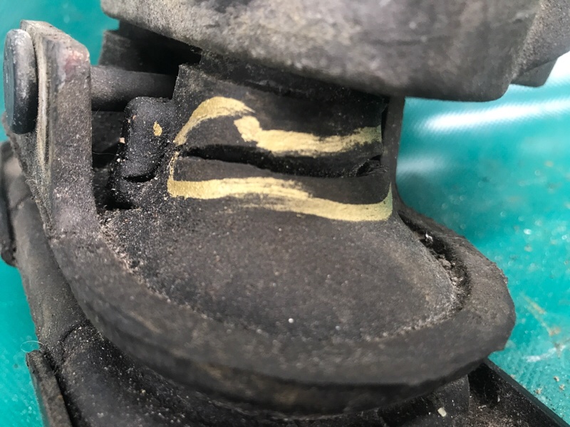 Подушка двигателя правая JOURNEY 08-20 2013 3.6 ERB