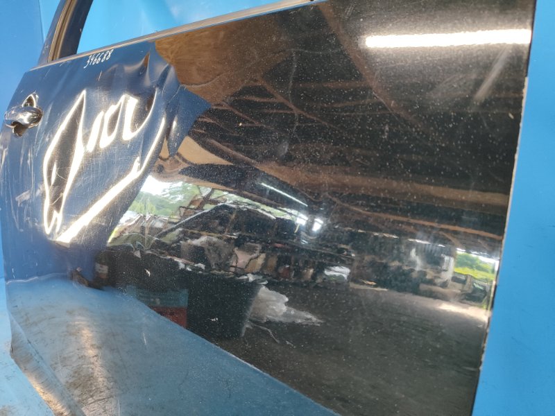 Дверь передняя правая PRIUS 16- Дверь передняя правая PRIUS 16-