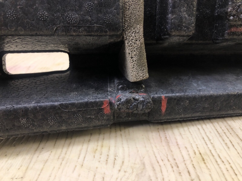 Наполнитель бампера передний LEGACY BN 14-18 2014 2.5 FB25B