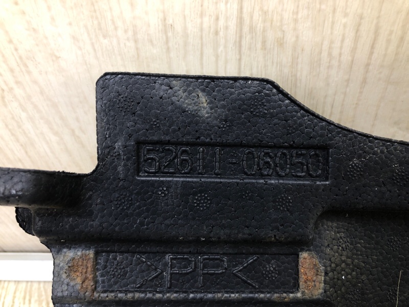 Наполнитель бампера передний CAMRY 40 06-11 2009 2.4 2AZFXE Наполнитель бампера передний CAMRY 40 06-11 2009 2.4 2AZFXE