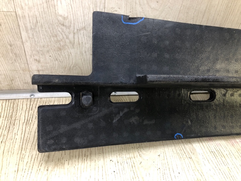 Наполнитель бампера задний JUKE 10-19 2013 1.6 MR16DDT