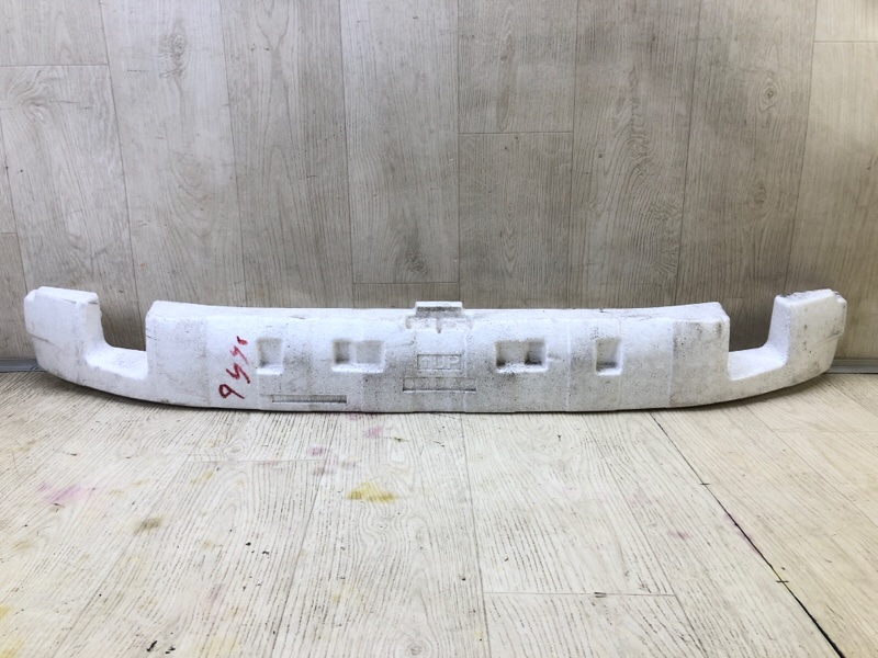 Наполнитель бампера передний LEXUS CT200 11-17 2013 1.8 2ZRFXE 52611-76020 Б/У