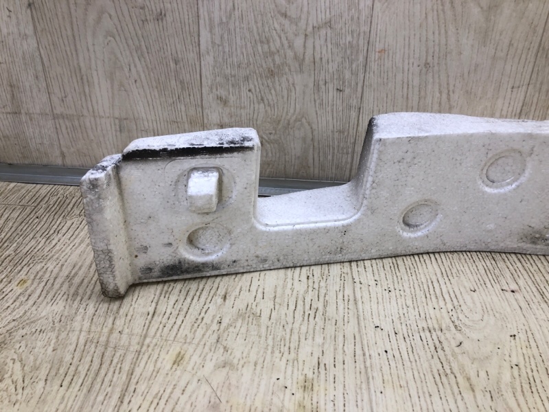 Наполнитель бампера передний CT200 11-17 2013 1.8 2ZRFXE