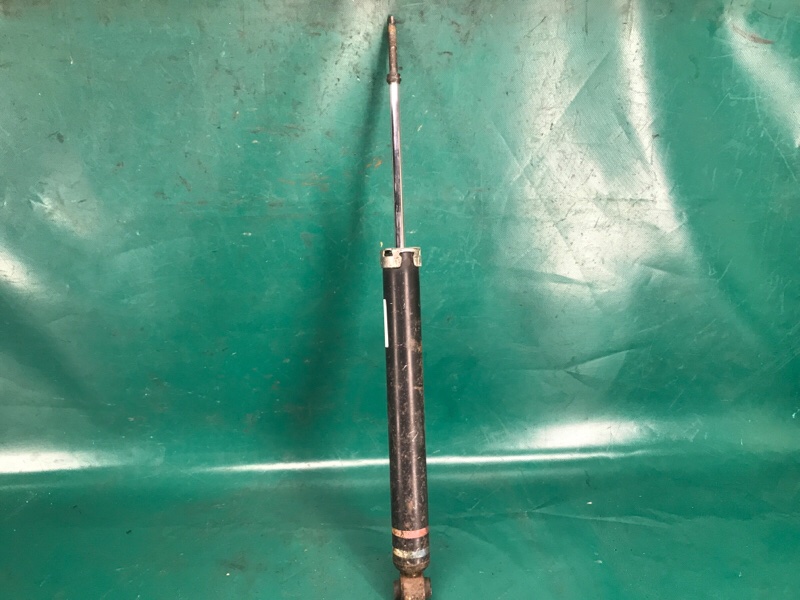 Амортизатор задний JUKE 10-19 2013 1.6 MR16DDT