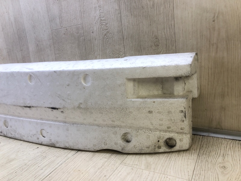 Наполнитель бампера задний FX S50 03-08