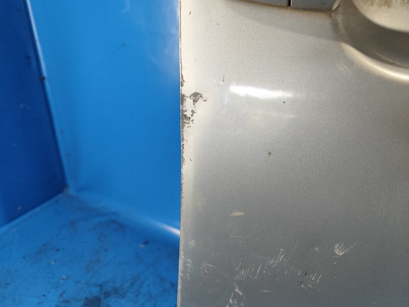 Дверь передняя правая RAV4 05-12 Дверь передняя правая RAV4 05-12