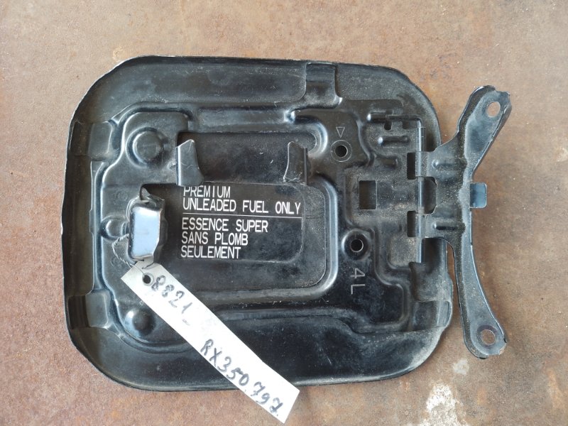 Лючок топливного бака LEXUS RX300/330/350/400 03-09 Внедорожник 3.5 Лючок топливного бака LEXUS RX300/330/350/400 03-09 Внедорожник 3.5