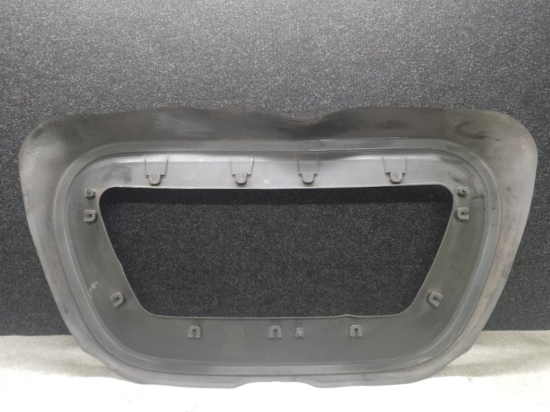 Уплотнитель капота MODEL Y 19- 2021