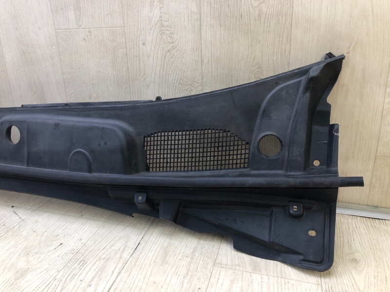 Пластик под лобовое стекло / Жабо ES350 06-12 2006 3.5 2GR-FE Пластик под лобовое стекло / Жабо ES350 06-12 2006 3.5 2GR-FE